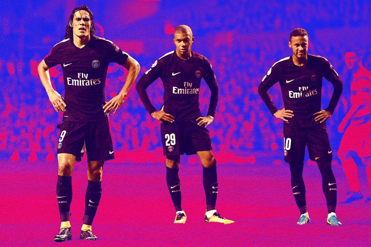 时隔34年维京队再夺挪超冠军，球迷冲入球场内疯狂庆祝