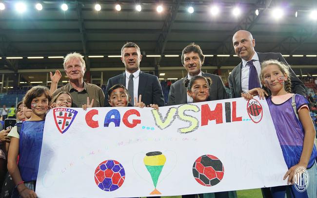 巴萨欲免费挖角曼联青训太子，曝其心怀儿萨梦！欧洲多家豪门觊觎